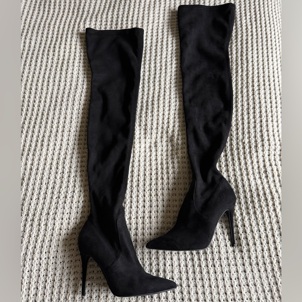 Steve Madden Black Stretch Thigh High Stiletto Boots Pointed Toe size 8.5